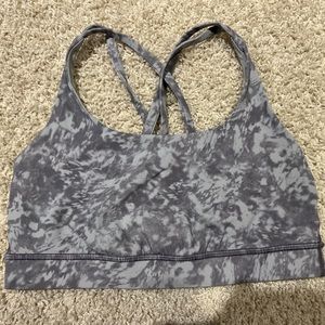 Lululemon sports bra size 4 barely worn